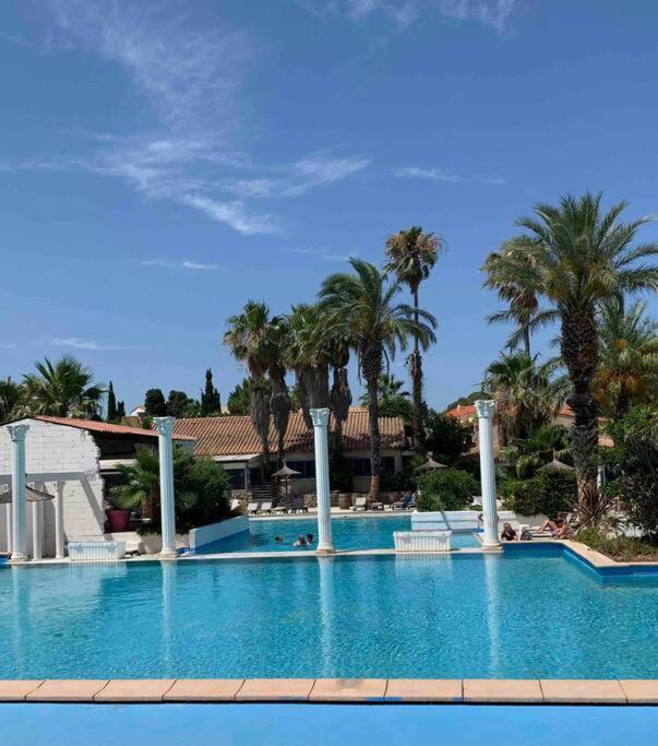 Appartement Cosy Confort Parking Clim Wifi Linge Acces Piscine Non Inclus Canet-en-Roussillon Exterior foto