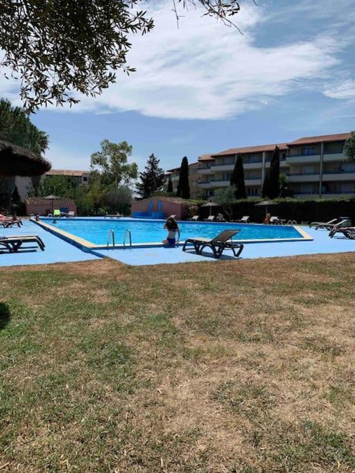 Appartement Cosy Confort Parking Clim Wifi Linge Acces Piscine Non Inclus Canet-en-Roussillon Exterior foto